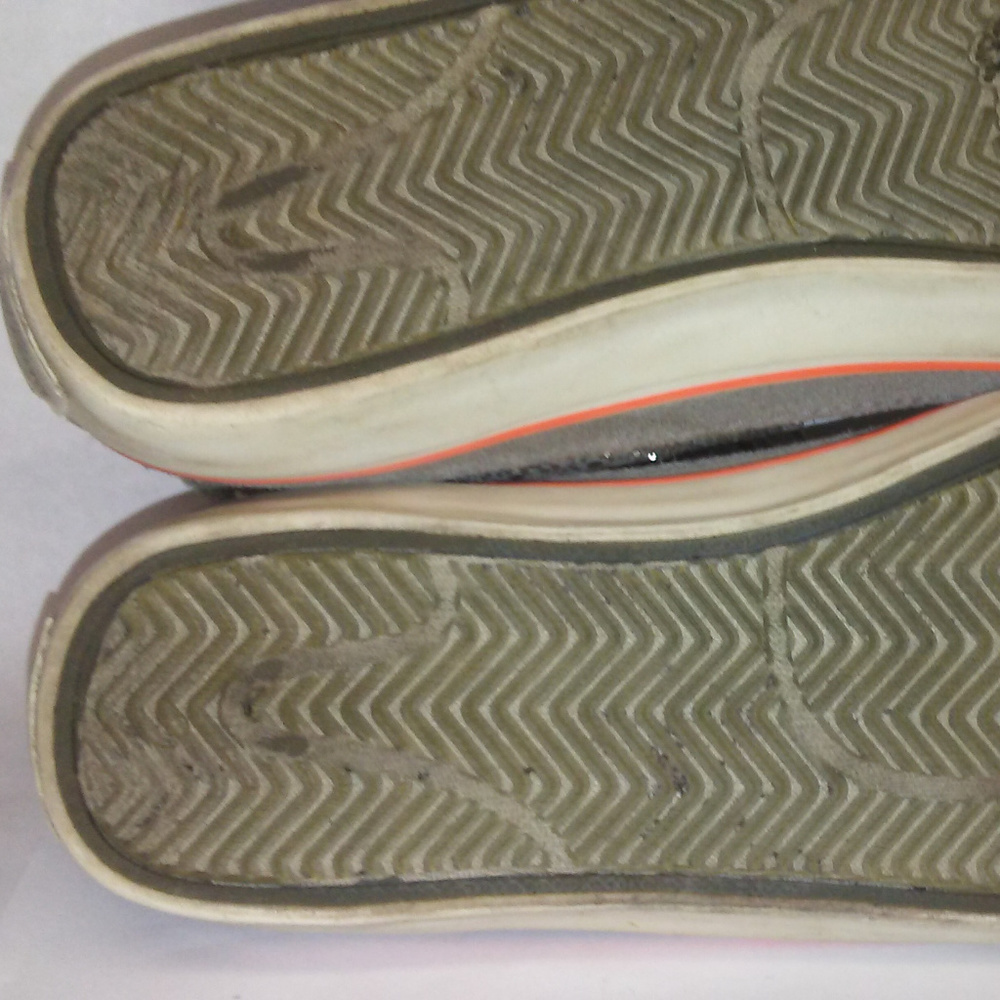 American Eagle Outfitters high tops size 7 - Picture 3 of 6